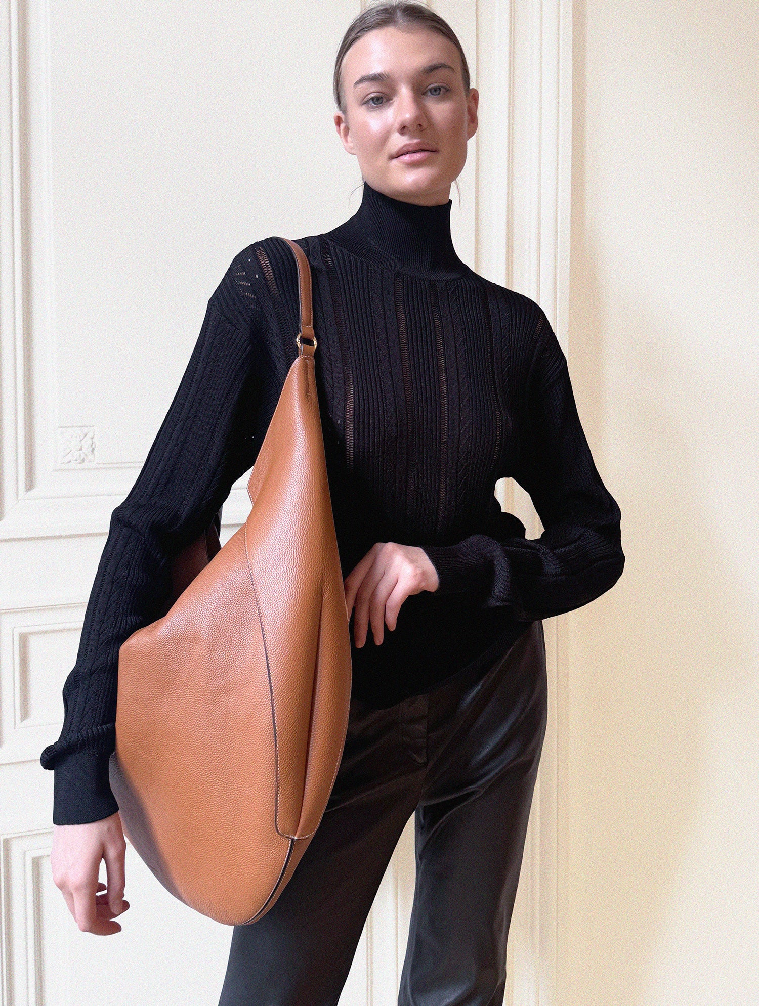 RIVA HOBO - PEBBLE GRAIN - CARAMEL