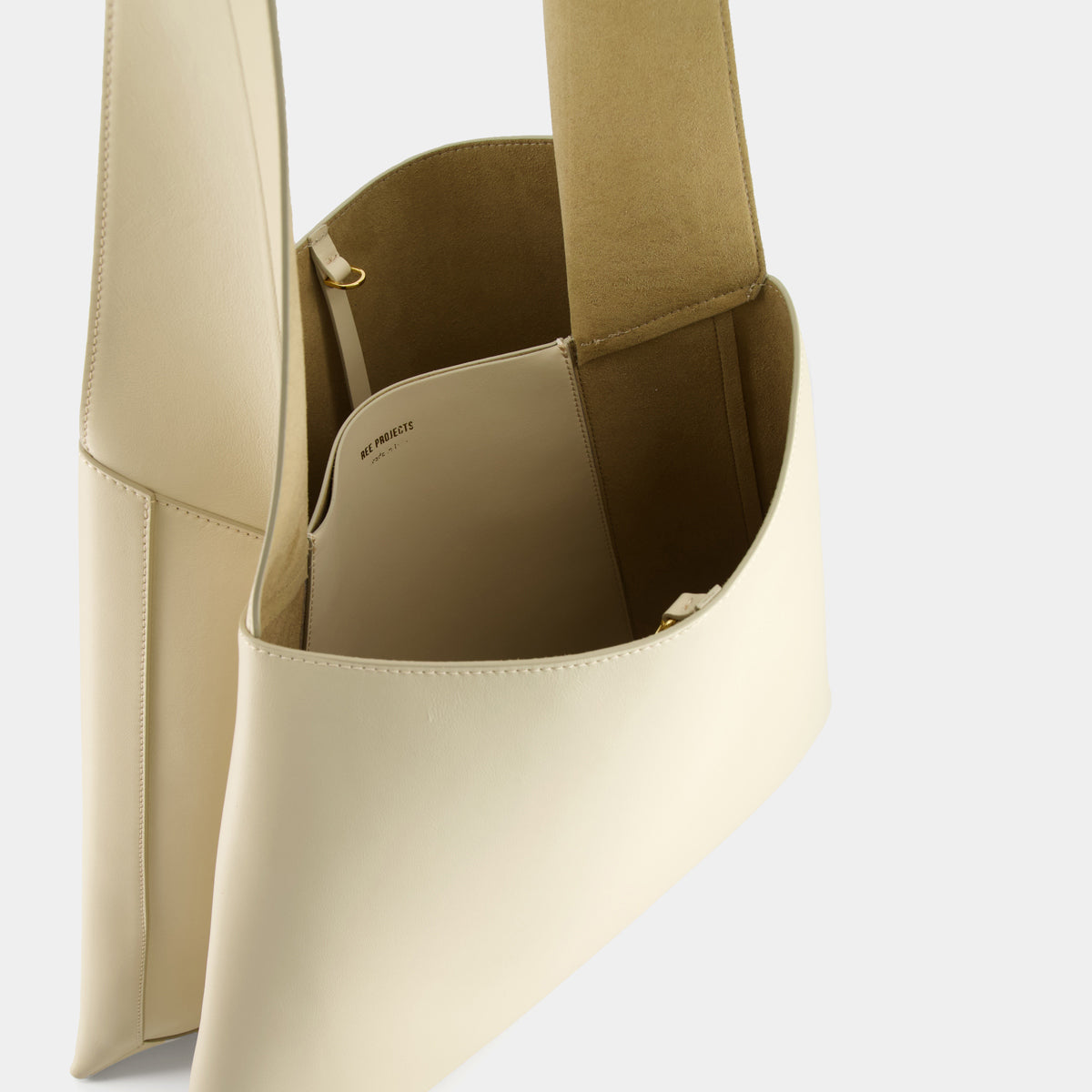 REE PROJECTS Nessa Tote Beige Soft Calf Italian Leather Handmade Spacious Unique Style Chic Modern Elegant Top Handle Shoulder Bag Everyday 