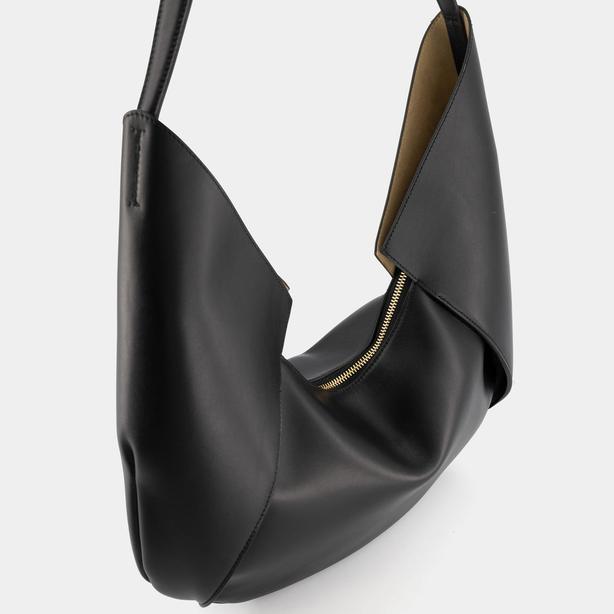 RIVA LARGE - SOFT CALF - BLACK